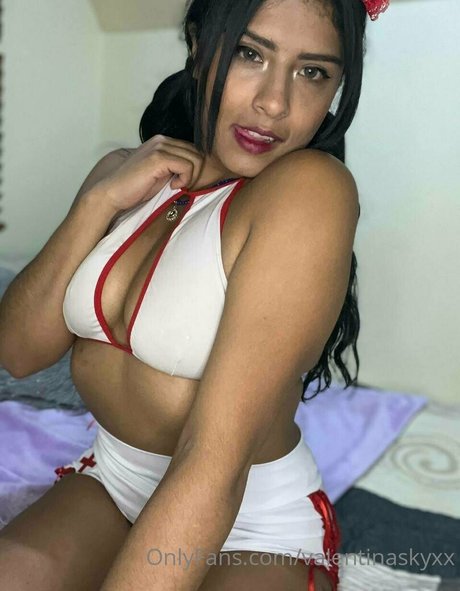 valentinaskyxx ポルノスター 美しい 写真