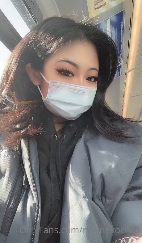 Nnnnekochan ヌードモデル 写真