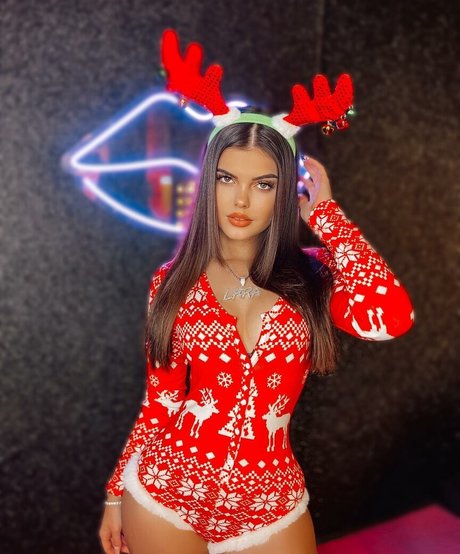 小人エボニーOnlyFans ホットセックス 写真