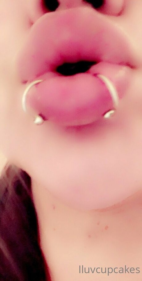 iluvcupcakes 独占スター 写真