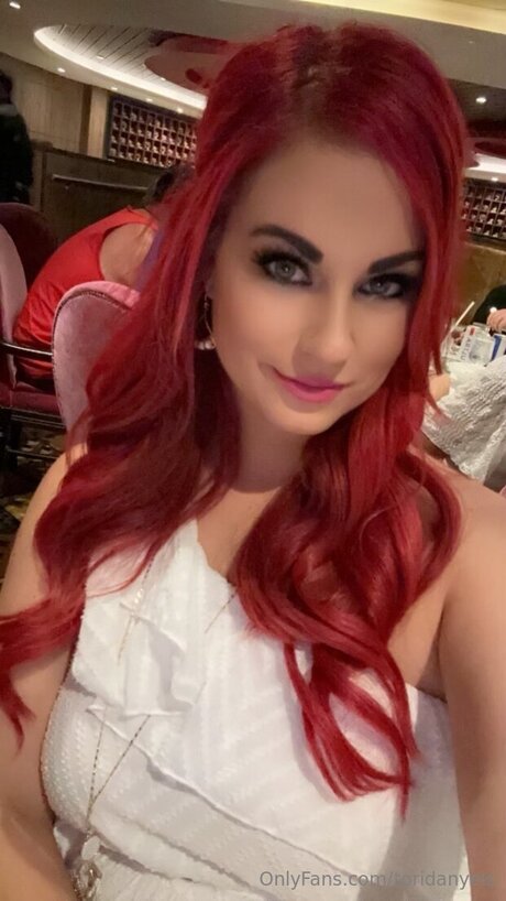 黒檀の白いチンポOnlyFans エロチック 写真