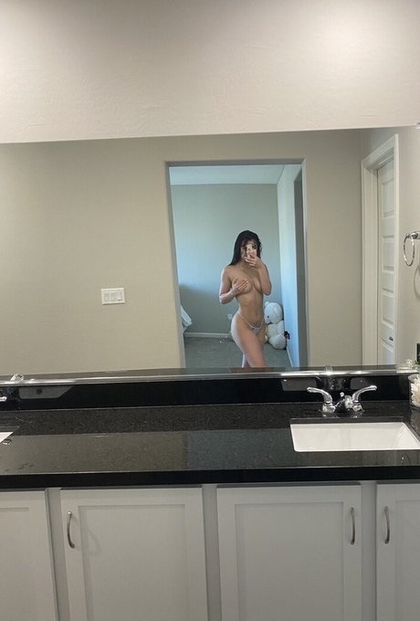 Mari Grace アダルト女優 画像