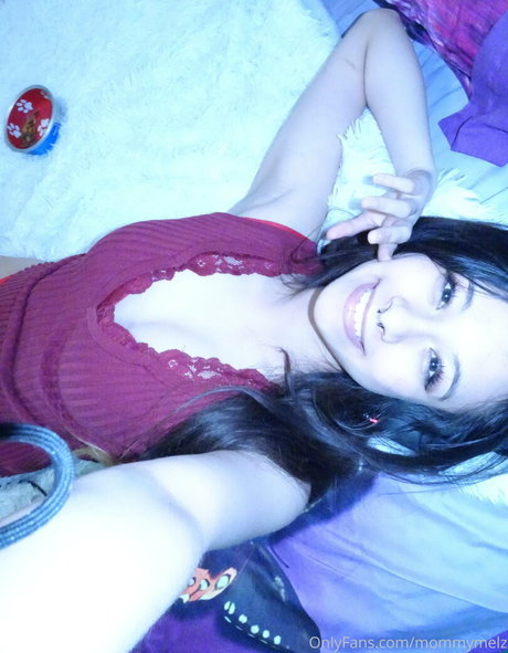 mommymelz モデル ギャラリー