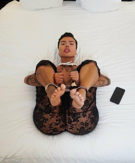 ポケモン オンリーファン セクシーxxx 画像