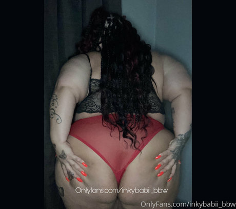 アジアンベイビーOnlyFans 裸 写真