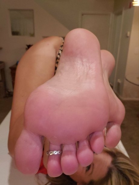 イタリア人熟女OnlyFans パーフェクト 写真