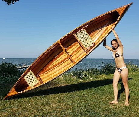 Xyla Foxlin セクシーなポルノスター 写真