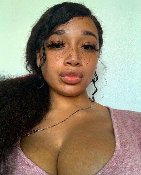 コメディアンのOnlyFans アートxxx 写真