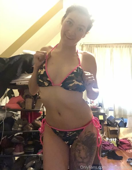 tittytata かわいいモデル ギャラリー