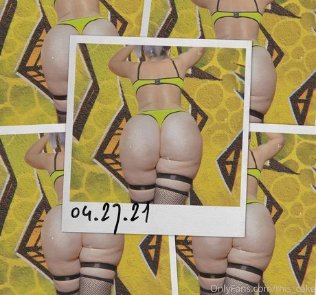 this cake ヌードのポルノスター 画像