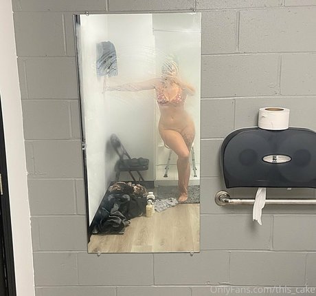 this cake 美しいモデル ギャラリー