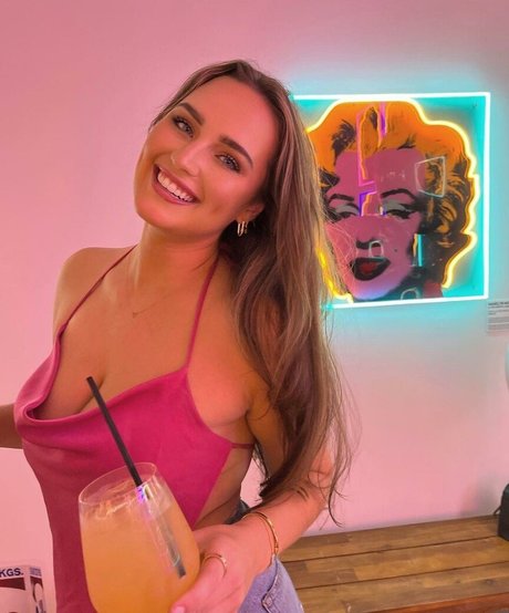 Alex Berggren ポルノモデル 写真