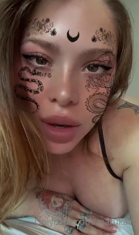 アジアンシャワー OnlyFans ホットxxx 画像