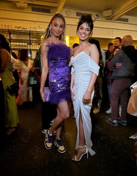 Ritu Arya 無料スター 写真