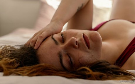 SarahCJB セクシー女優 写真