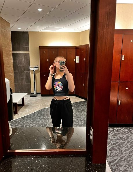 大きなお尻のアジア人OnlyFans セクシーxxx 写真