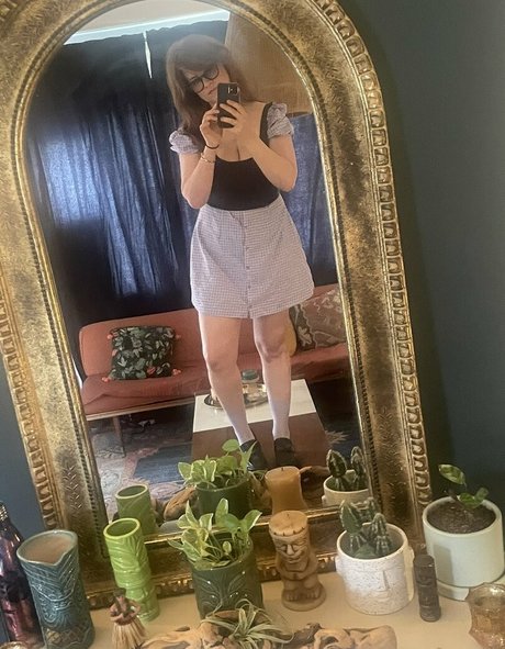 Allie Goertz ホットモデル 写真