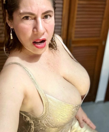 Normii ホットなスター 写真