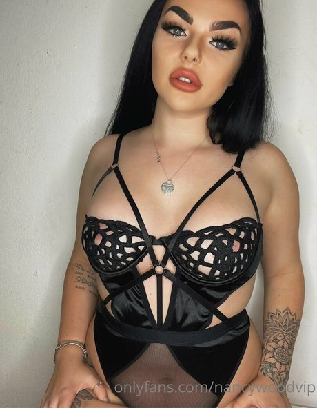 ブルネットのPOV OnlyFans 無料 写真