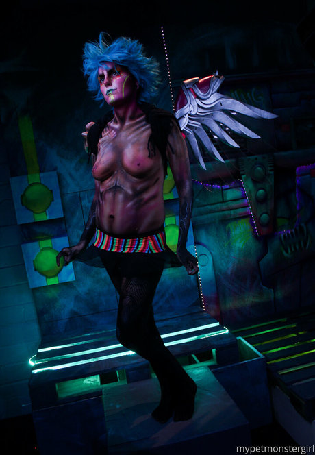 本物の熟女OnlyFans ホット 写真