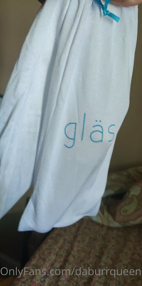 黒檀のシャワー OnlyFans 素敵 ギャラリー