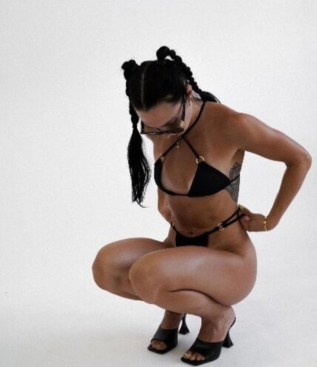 ハンズオンリーファン 美しいxxx 画像