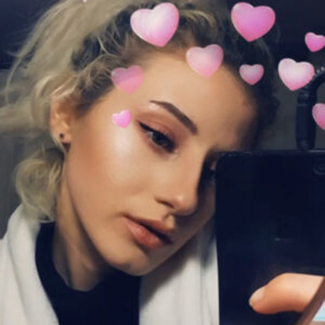 Bellelloy ポルノモデル 写真