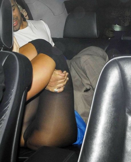 Kimberley Walsh 高品質のポルノスター 画像