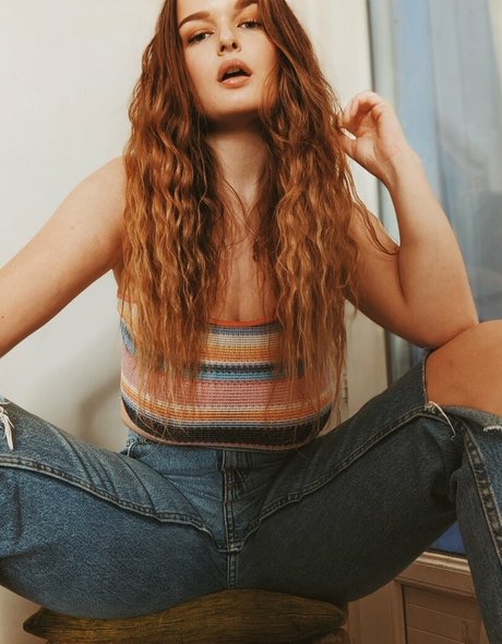 darcyjamesfree ポルノスター 可愛い 写真