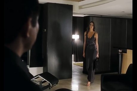 Nadia Fares ポルノスター 画像