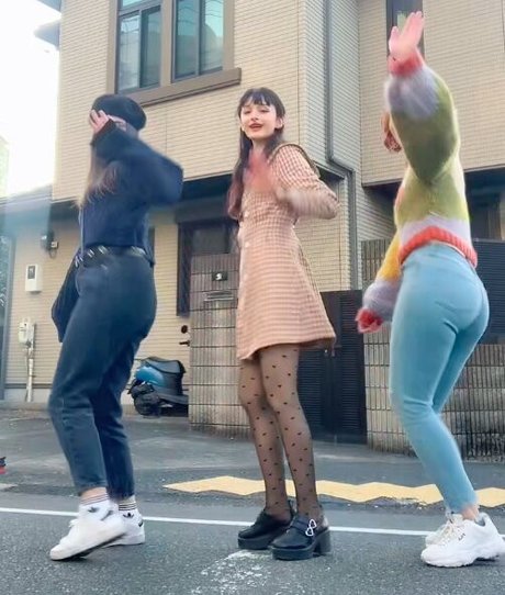 DMV オンリーファン ホットxxx 画像