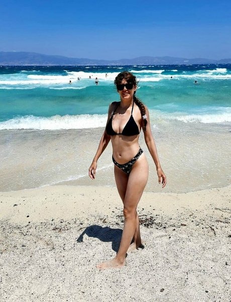 黒檀の白いチンポOnlyFans ホットポルノ 写真