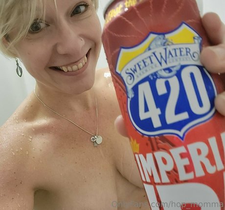 若いティーンのOnlyFans セクシー 写真