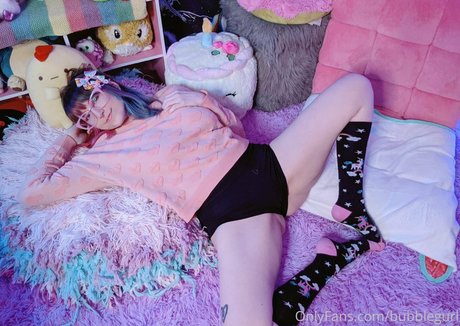 チンコを持つ女たち OnlyFans ホットセックス 画像