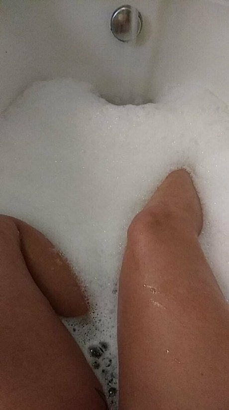 blonde honey22 profile image