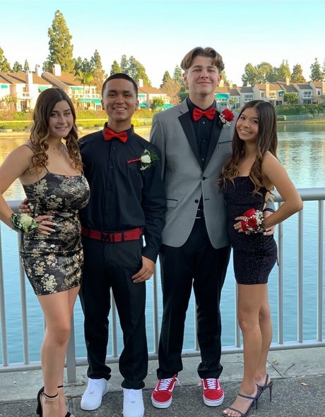 イギリス人熟女OnlyFans ホットセクシー 写真