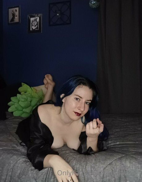 littleladyfey エロティックモデル 写真