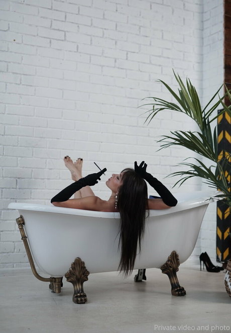 latexprincessvip アートモデル 画像