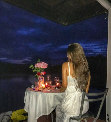 Alicia Londono セックスポルノスター 写真