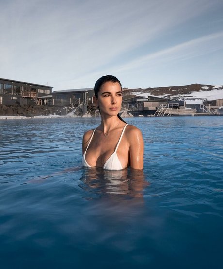 Alicia Londono 独占モデル ギャラリー