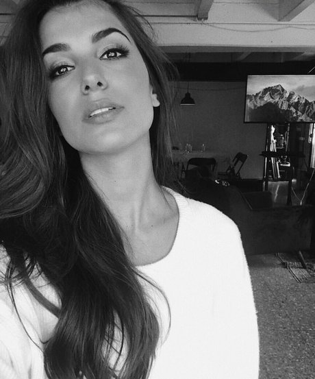 Alicia Londono HDポルノスター ギャラリー