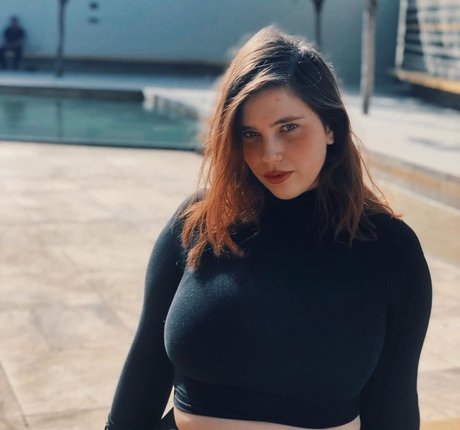 ポケモン オンリーファン ホット 写真