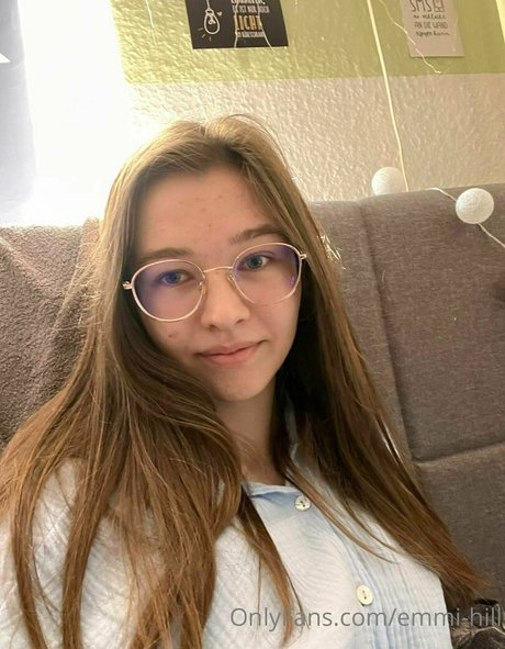 emmi hill ポルノスター アダルト アーカイブ