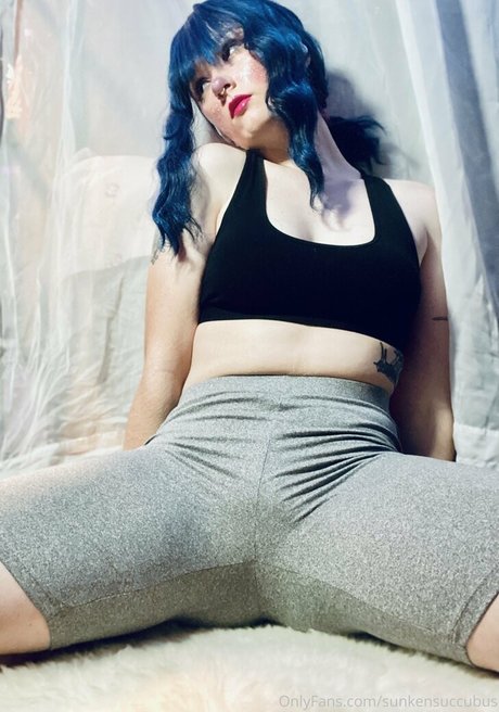 OnlyFansについて話す セクシー 写真