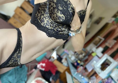 princesselxo 高品質女優 ギャラリー