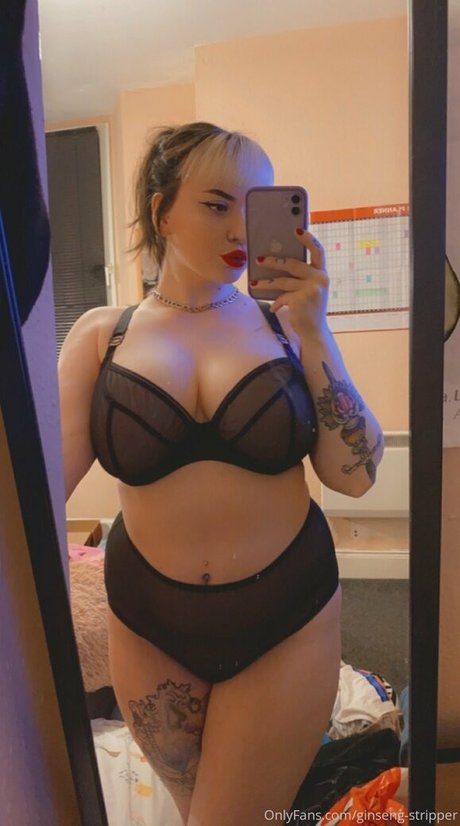 ginseng stripper top profile image