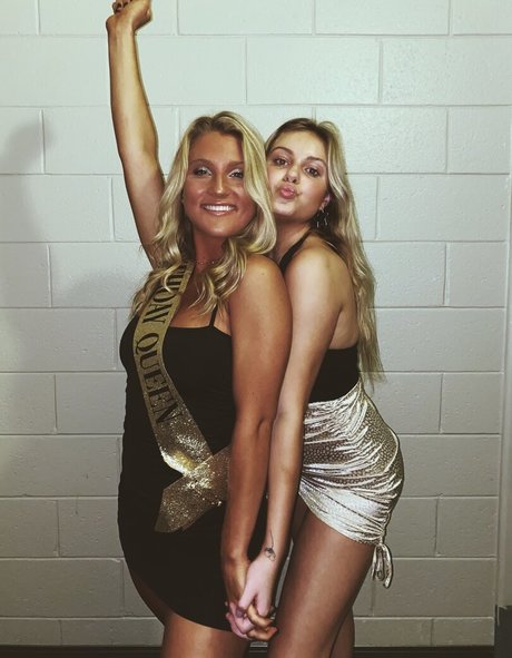 Leah Booth トップスター 写真