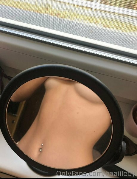 姉妹OnlyFans アダルト 画像