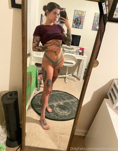 アジアンフィットネス OnlyFans エロチック 写真