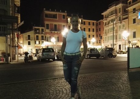 アジア人のセックステープ OnlyFans 無料 アーカイブ